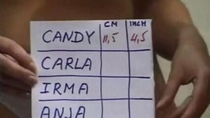 Русские девушки измеряют у кого глубже влагалище