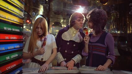 Заводной апельсин (1971) эротический фильм с переводом