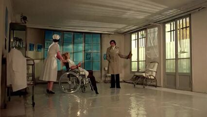 Прекрасная пленница | La belle captive (1982) эротический фильм