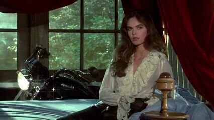 Прекрасная пленница | La belle captive (1982) эротический фильм