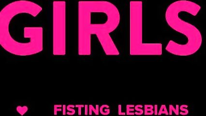 Вагина во время оргазма крупным планом