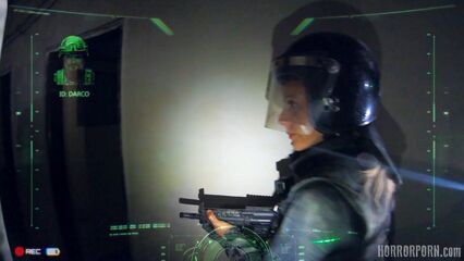 Порно ужасы: Жаждущие секса зомби атакуют нашу планету