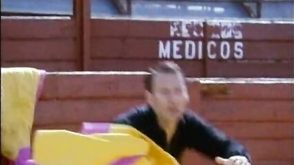 Порно фильмы с переводом: Тореадор (Torero) 1996 онлайн