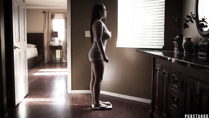 Цена неверности | The Weight Of Infidelity — короткометражное порно