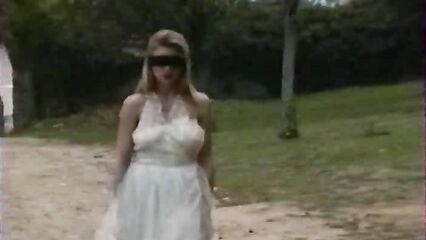 Падшая звезда / La star dechue (1990) порно фильм с Мисс Франции 1985