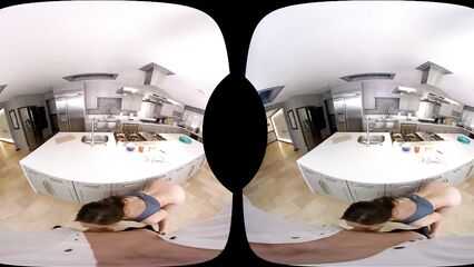 Виртуальное панорамное порно 360: Ебля в жопу