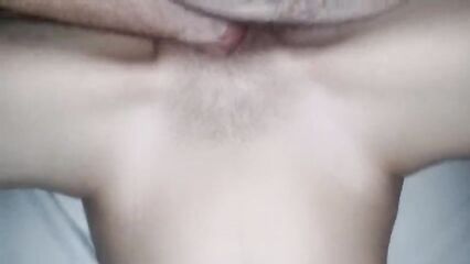 С ума сойти, на какой большой и толстый дилдо села худая