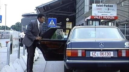 Порно фильмы: Начальница (Der Boss | La Boss) на русском