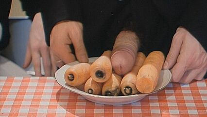 Тонкие стороны (Обучение баронессы) - порно фильм с переводом