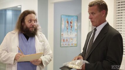 Неудобная любовница — порнофильм с русским переводом