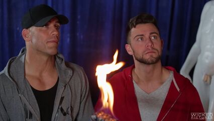 Волшебный Майк XXXL — порнофильм с русским переводом