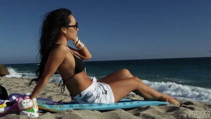 Холли… Будь готова | Holly… Would (порнофильм с русским переводом)