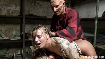 Порно ужасы: Кошмар на улице Вязов — Фредди Крюгер