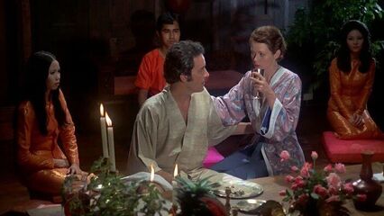 Эммануэль | Emmanuelle (1974) эротический фильм