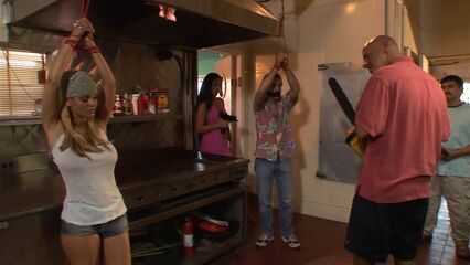 Девушка со шрамом | Lady Scarface — с русским переводом