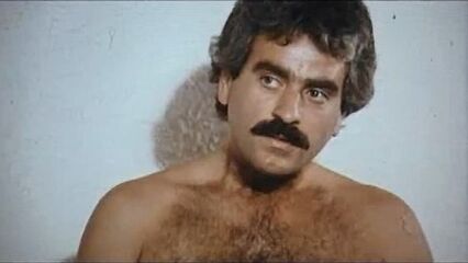 Эротические эксперименты деревенской девушки (Luca Damiano)