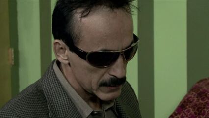 Порно фильмы: Шлюха внутри меня, с русским переводом