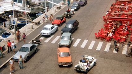 В жару Сен-Тропе (1981) порнофильм с русским переводом