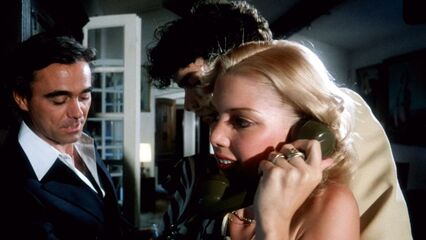 В жару Сен-Тропе (1981) порнофильм с русским переводом