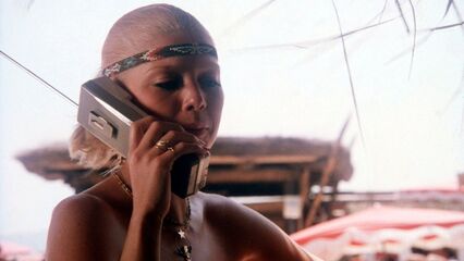 В жару Сен-Тропе (1981) порнофильм с русским переводом